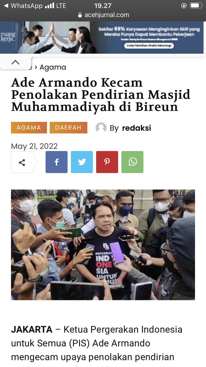 UniversalHh's tweet photo. Sebaik nya ade armando datang kelokasi penolakan https://t.co/J9WHxXyH11