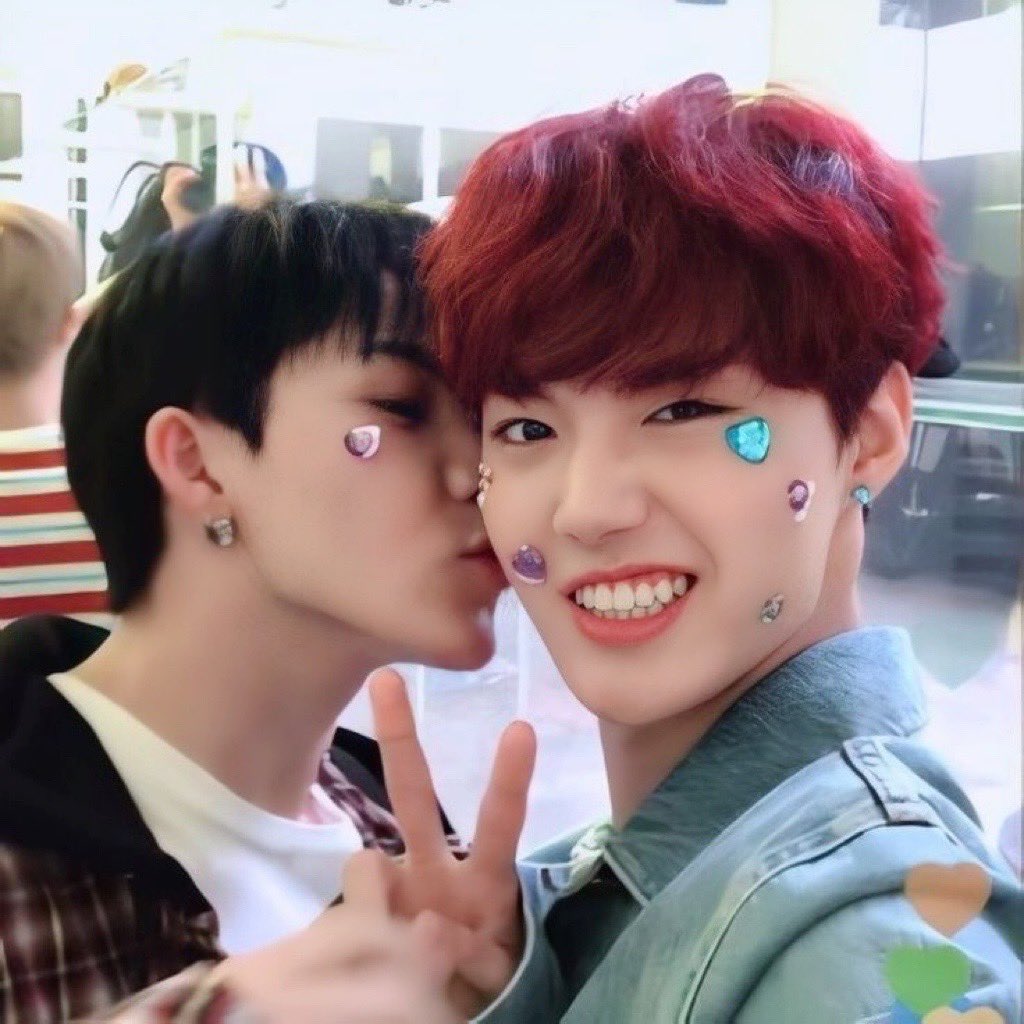 ph00skiddo's tweet photo. 뽀뽀 (✿˵•́ ૩•̀˵)৴♡* 
⠀
#최현석 #도영 #트레저 #트루즈 https://t.co/6eVZ7fOk2y