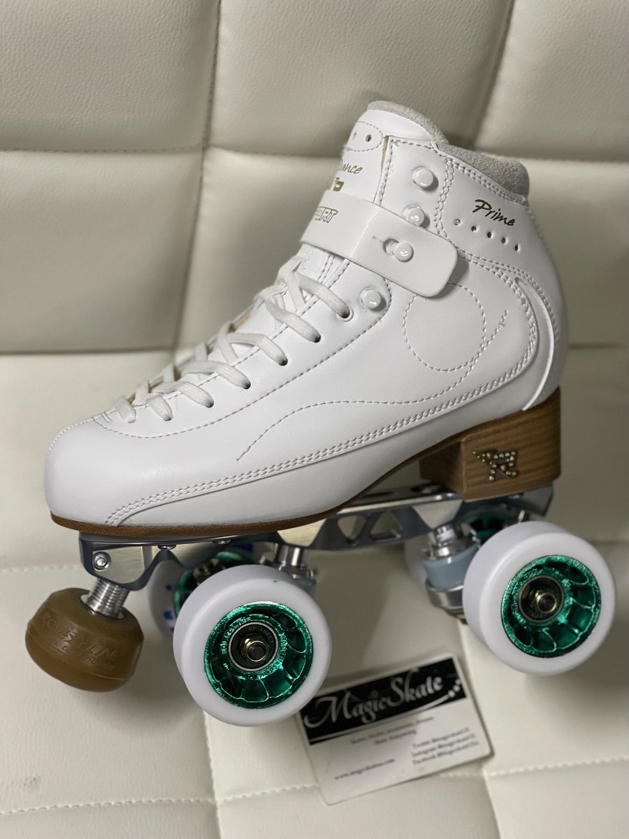 Roller skates available at Magicskate #rollerskates #risport