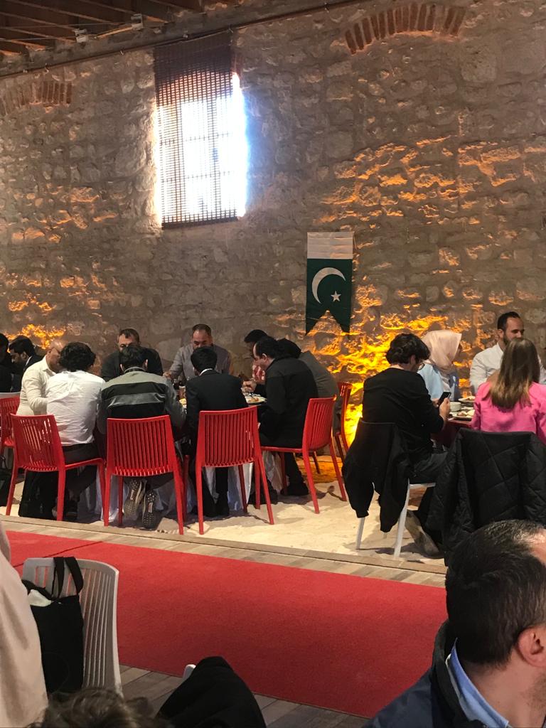 Pak-Türk Entrepreneurship Bootcamp camp gala dinner at <a href="/zaimuniv/">İZÜ</a>.

#Pakistan 
#Turkey 
#startups 
#Brotherhood 

@TrEmbIslamabad
@PakinTurkey 
<a href="/PakinIstanbul_/">Pakistan Consulate General Istanbul</a> 
<a href="/PakTrade_Turkey/">Pakistan Trade & Investment Office - Türkiye</a>
<a href="/ptbd_platform/">Pakistan - Türkiye Ticaret Geliştirme Platformu</a>