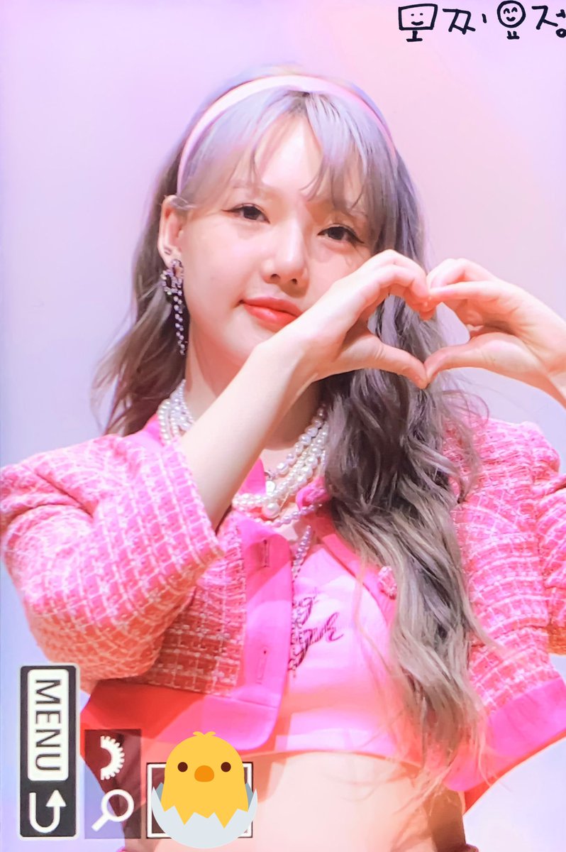 mochifairy0819's tweet photo. 220521 동장 팬사인회 프리뷰

@YERIN_OFFICIAL_ @with_SUBLIME 
#예린     #YERIN     #정예린 #イェリン https://t.co/Ja0V2Rsh0S