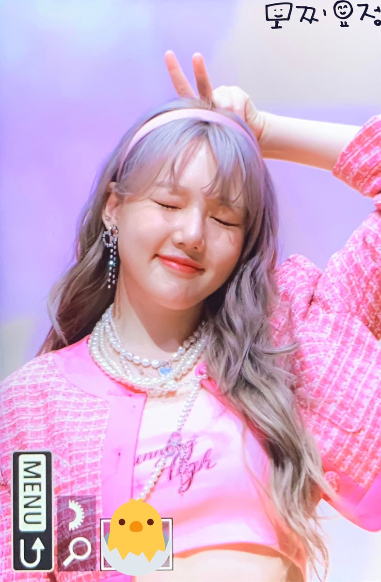 mochifairy0819's tweet photo. 220521 동장 팬사인회 프리뷰

@YERIN_OFFICIAL_ @with_SUBLIME 
#예린     #YERIN     #정예린 #イェリン https://t.co/Ja0V2Rsh0S