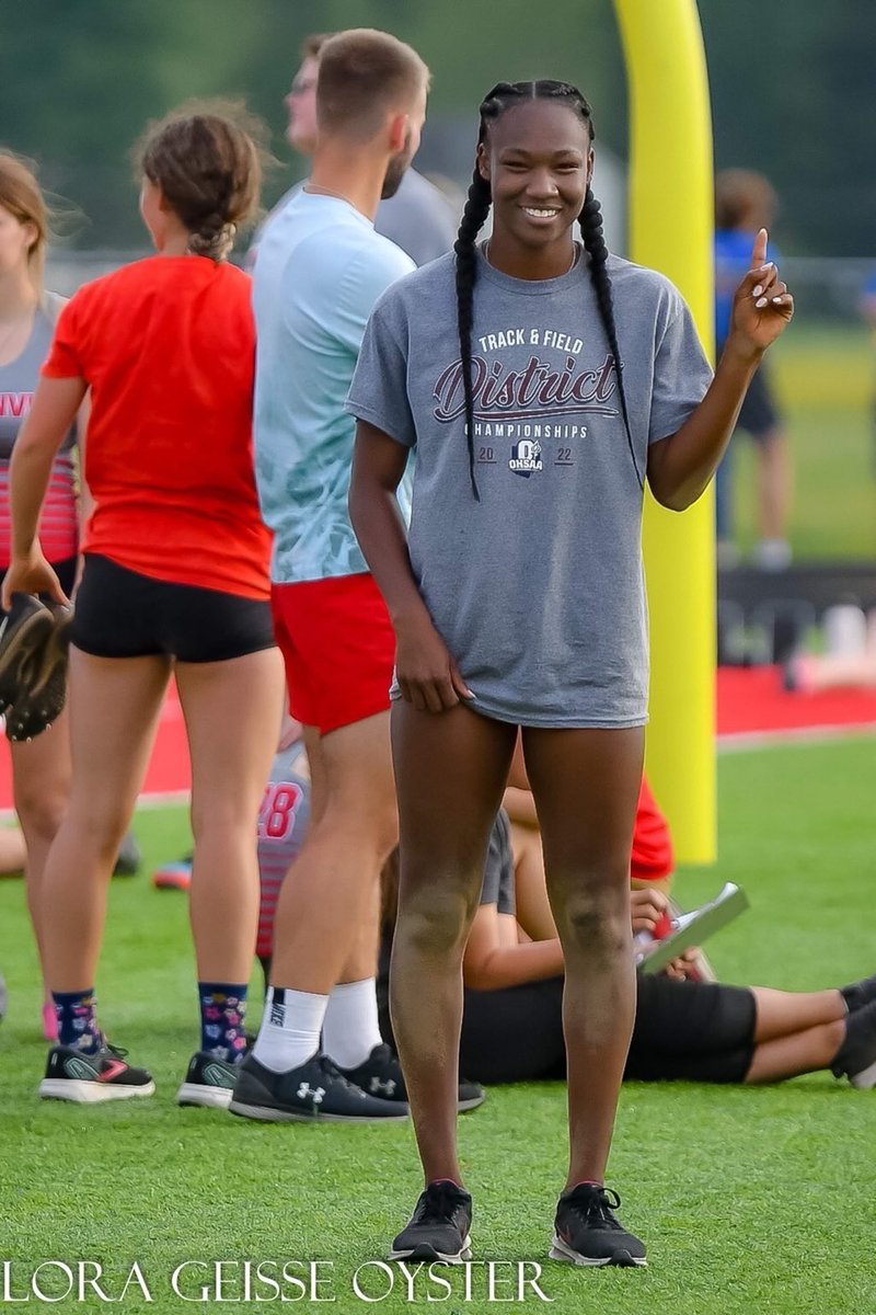 kyaraross's tweet photo. District long jump champion
200m qualifier https://t.co/FIEtDaILLV