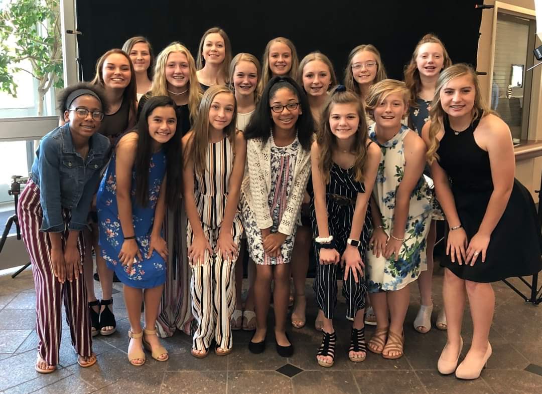 achandler3202's tweet photo. Last weekend's banquet was the last time we would be together as a team. I've played with most of these ladies for 7 years. Together   we've experienced wins, losses, ups, downs, laughs and tears and I wouldn't change any of it. I will forever cherish the memories. 
❤️05G Stevens https://t.co/Zq8QQORpJ4