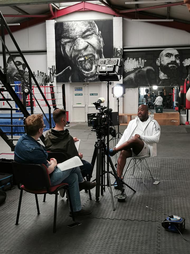 We have just started filming for a BBC documentary program 'We are England' at the academy, and COO Dorian Alexis is the first in the filming hot seat! 

#bandofbrothers #menheal  #mensmentalhealth #SamsonAcademy #WeAreEngland #bbc #bbcsounds