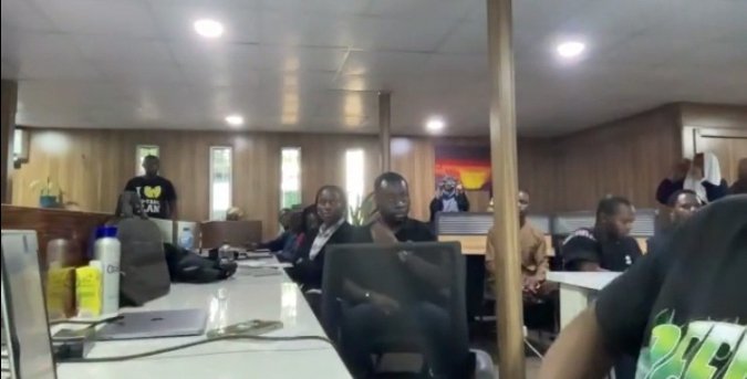auta_fatima's tweet photo. Happening live:
Nigeria Youth #Stockholm50 Pre-conference Information Session
Youths are supposed to be the drivers of climate change and sustainability in Nigeria.
#UNDPNigeria #CAPws https://t.co/sPgO33Achc