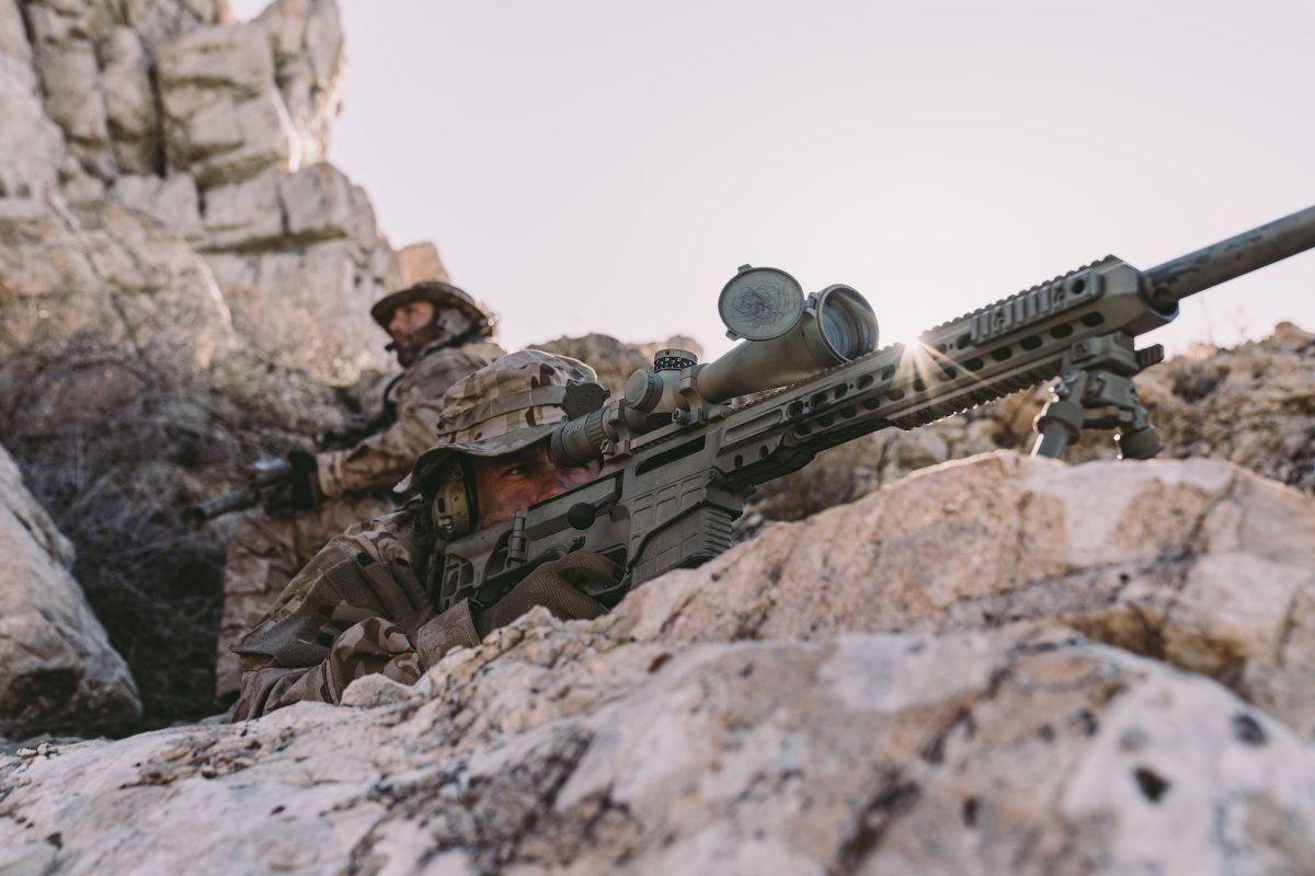 Today we honor those who serve. Thank you to all the men and women that protect our country. #Nationalarmedforcesday

#Leupoldoptics #LeupoldCore