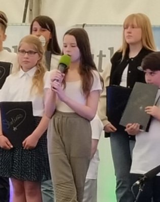 Our children performed a selection of show classics today on The Lord Mayor's Festival stage.
Some excellent group songs and some stunning solos! 🙂