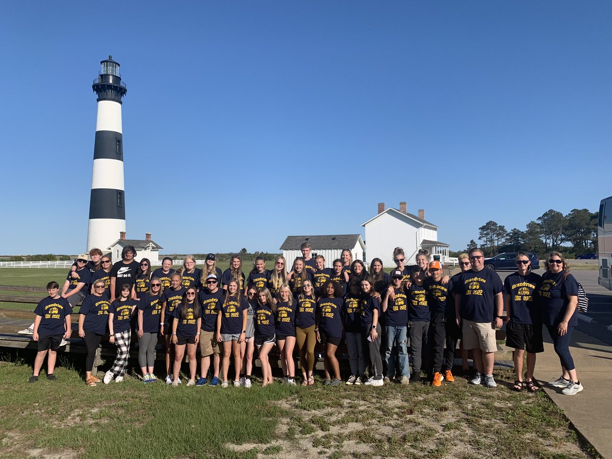 Ms. Thomas 🌞🌈🎨 tweet media