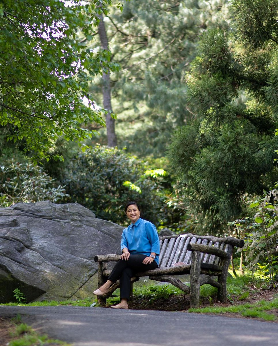 rcbredo's tweet photo. life goes on when you have nothing to lose. happy for you ma'am πΈ https://t.co/S35vX3pBMl
