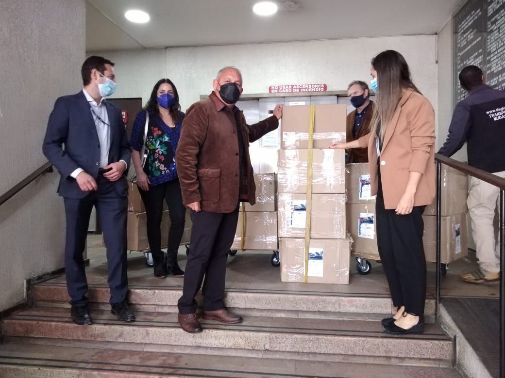 rmunda's tweet photo. En Abril fui al SEA regional junto a los directores de EFE a entregar el estudio de impacto ambiental para la prolongación de la línea férrea Limache/Calera, y ahora comprometeré mis esfuerzos y gestión para la prolongación del tren Calera/Los Andes, hacer más que decir…. https://t.co/NL61b14Cpg