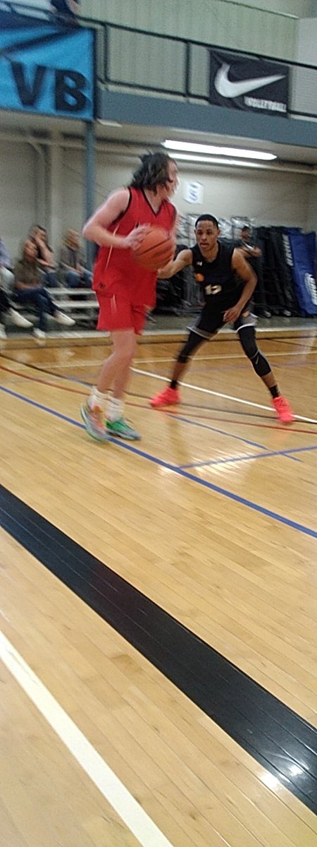 HankampScott's tweet photo. LevelUp 2023 vs. MBA Regional 2023 @M_B_A_Bball @LevelUpBball21 @PHCircuit @PrepHoopsMI #PHRumbleInTheRapids https://t.co/J993qcyeOZ