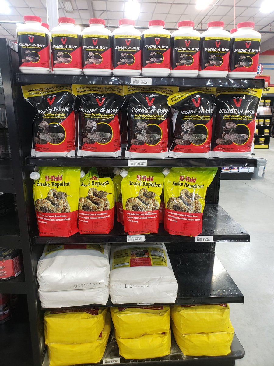 Stones_Near_You's tweet photo. Stone's Home Centers carries a variety of snake repellent and sulfur to keep your yard free of serpents during the hot months.
#stoneshomecenters #havanafl #donalsonvillega #quincyfl #quitmanga #camillaga #thomasvillega #bainbridgega #cairoga #moultriega #snakerepellent https://t.co/xtggIizEeZ
