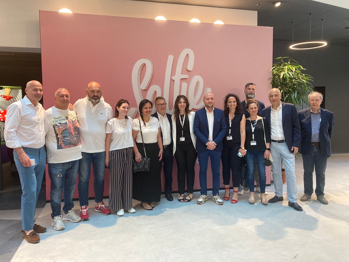 gbscaroni's tweet photo. #OpenDay #JMUSEO 21.05.2022
Abbiamo consegnato a #Jesolo e agli jesolani un'opera di cui andare fieri e che ci rende orgogliosi. Una casa della #cultura che ospiterà mostre internazionali ma anche eventi più ampi che contribuiranno a rendere #JesoloCittàdaVivere tutto l'anno. https://t.co/BBuI2cLEMX