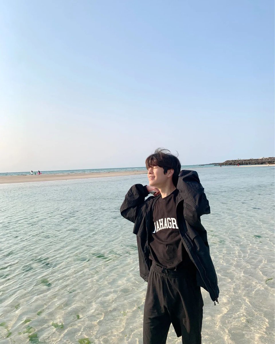 ㅤ 

                      earlier. 

ㅤㅤ