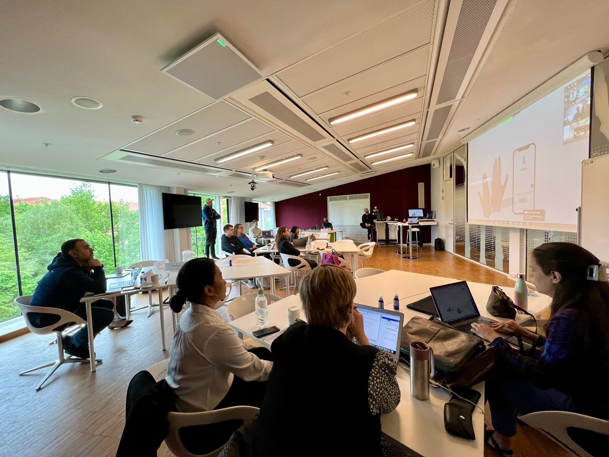 Patient Innovation tweet media