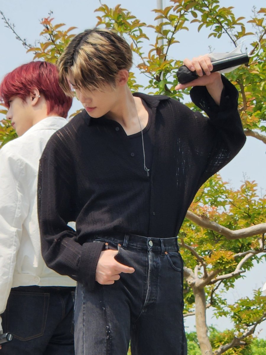 문문 tweet media