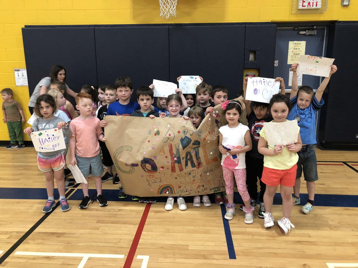 LPSStormWatch's tweet photo. These students were cheering on their classmates in the Kindergarten track and field 150m dash. It was an incredible race!! #Coltin #Hailey #Dylan #Nash https://t.co/er3KQW2D6q