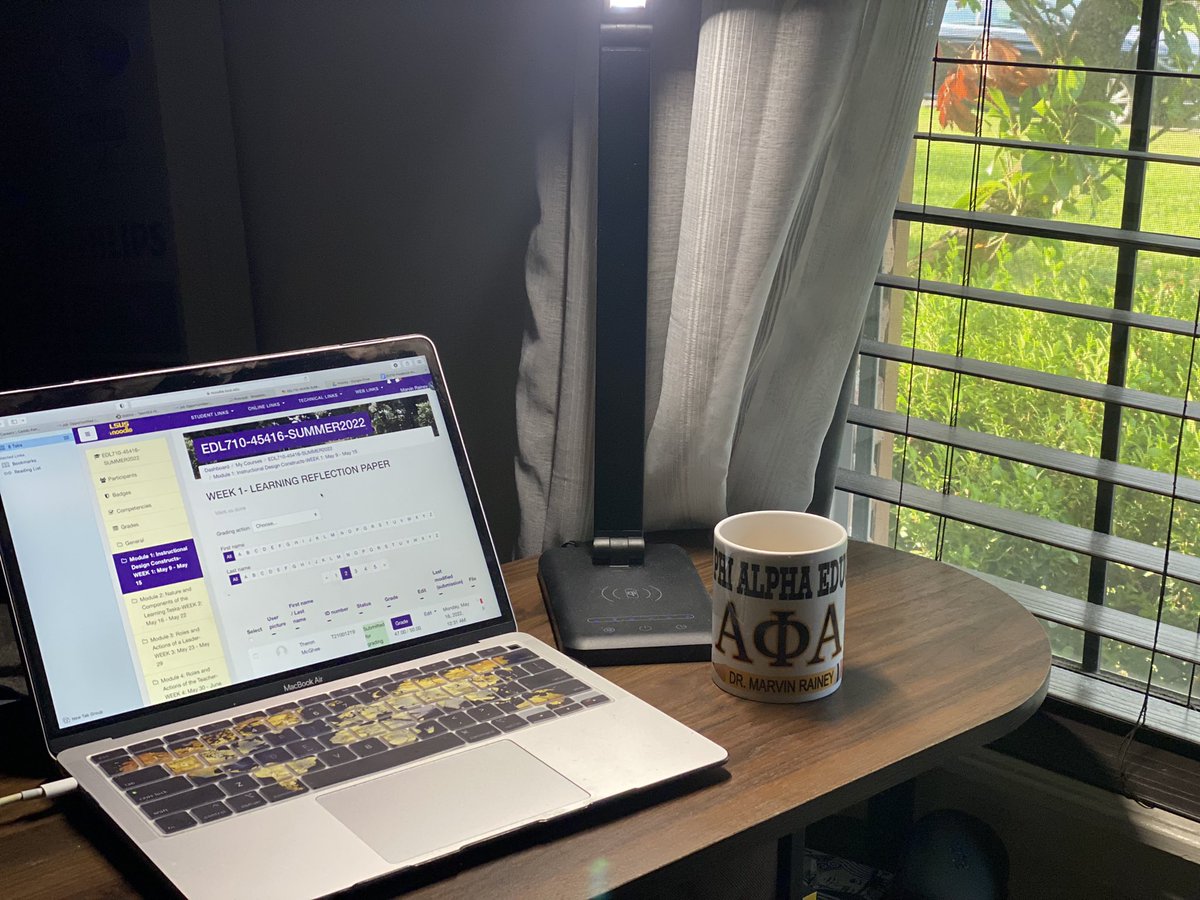 mrainey06's tweet photo. Weekends are work days for me too!  Beautiful morning to grade assignments while having a cup of tea! #professorlife #neverdone #lsuspilots https://t.co/YQ7q0Gj6A4