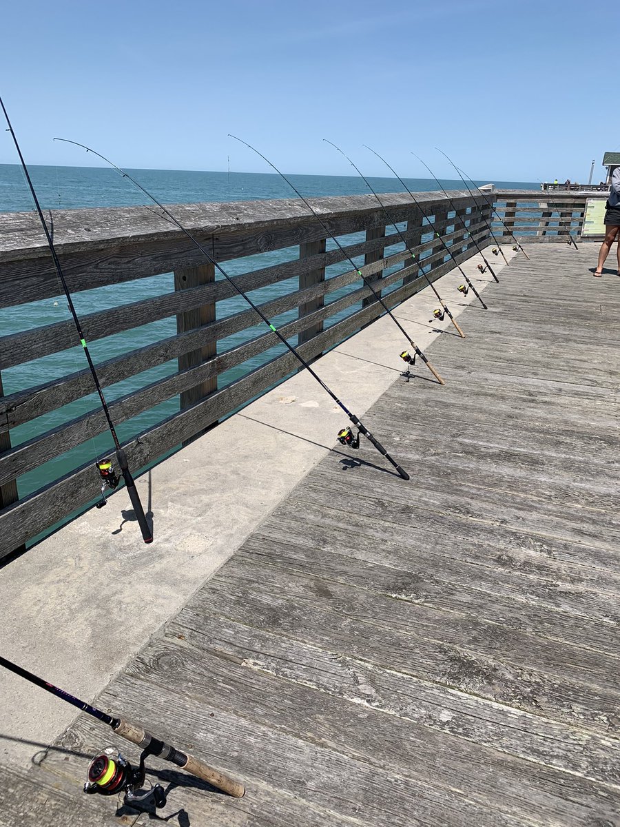 Ms. Thomas 🌞🌈🎨 tweet media