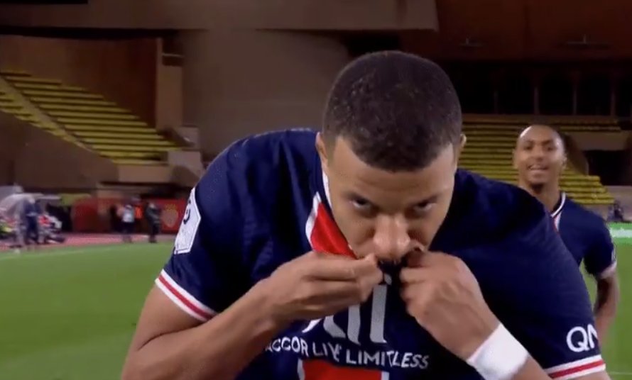 Je te pardonne tout Kyky. Malgré ta communication de merde l'année dernière, tu aimes vraiment le PSG. Refuser le Real alors que t'es en fin de contrat et qu'ils te proposent d'énormes privilèges, c'est fort. Très fort.