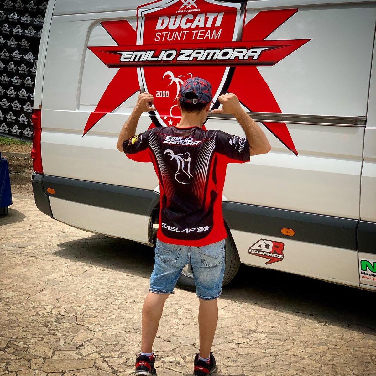 🆕👕Nuevas camisetas del Team👕🆕 Qué os parecen⁉️⁉️ 

👉🏼 Ya las podéis conseguir, junto al resto de productos del merchandising oficial del equipo, en los eventos donde estemos presentes y online a partir del miércoles 25 de mayo en Gaslap.com 👈🏼 

#gaslap #xbike