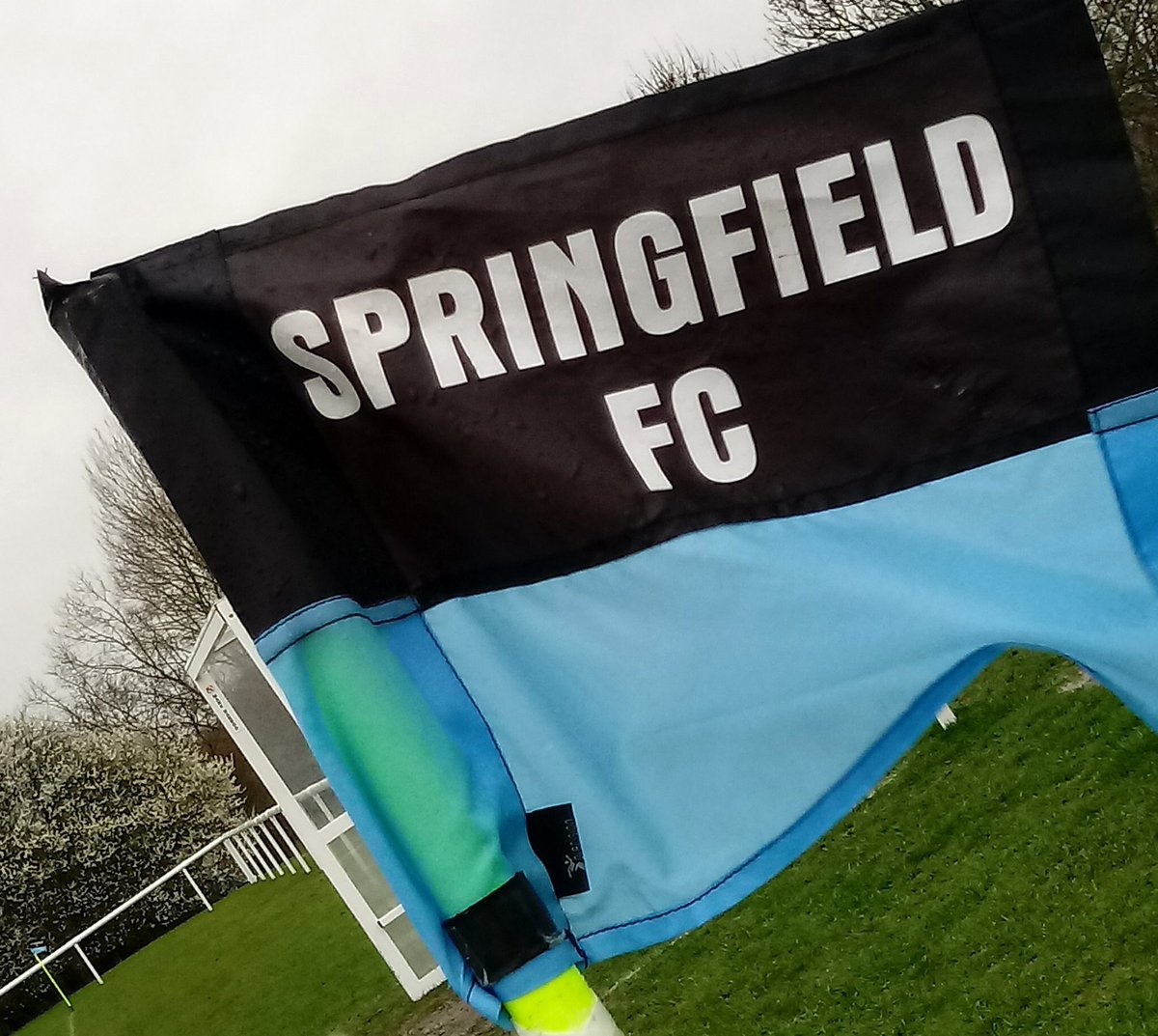 SpringfieldFCR's tweet image. Close!! A Defence splitting pass from Jordan DENYER put Jacob Brewer away only to see his cross get intercepted   Still 2-0 @SpringfieldF @pete0802 @liam_newsome @Zaggs36 @eofl