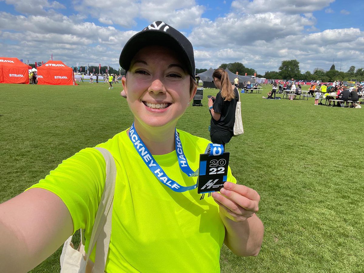 rikkusarah's tweet photo. I started couch to 5 k about 7 weeks ago and today did my first non stop 5k 🧡🏃♀️ #hackney5k https://t.co/XmjyI0TfvA