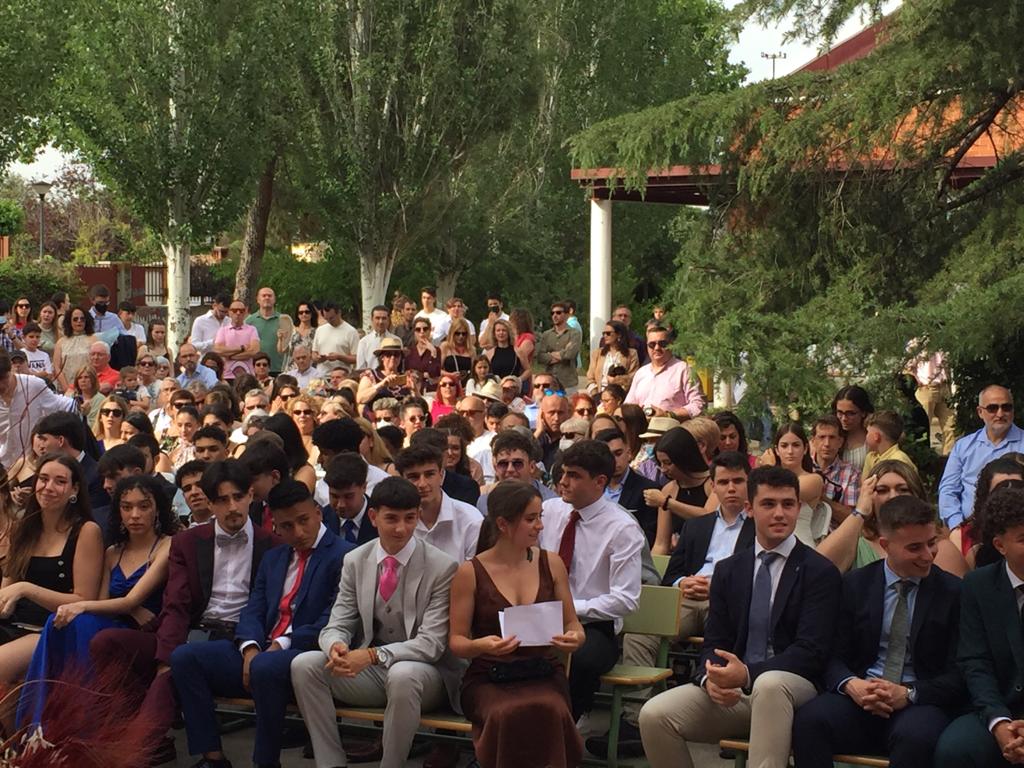 IES_IgnacioEllacuria tweet media