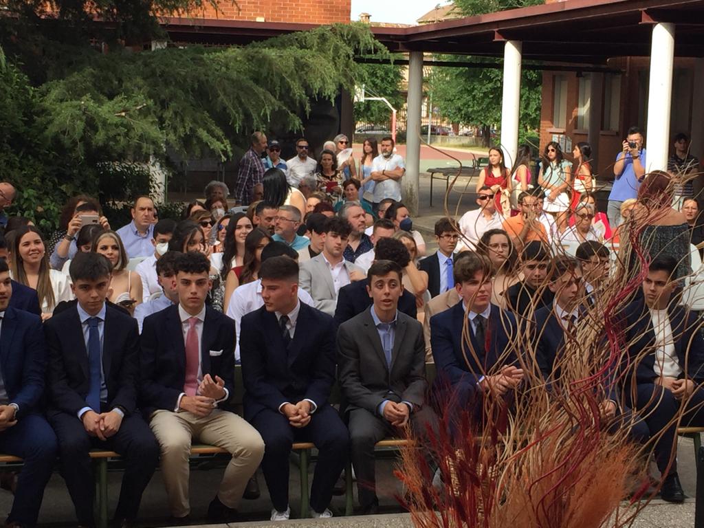 IES_IgnacioEllacuria tweet media