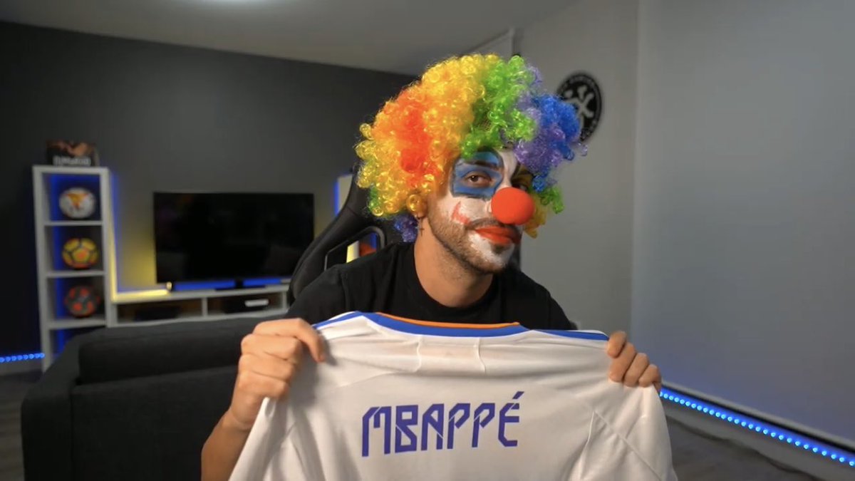 cachoo01's tweet image. Quema la camiseta @DjMaRiiO