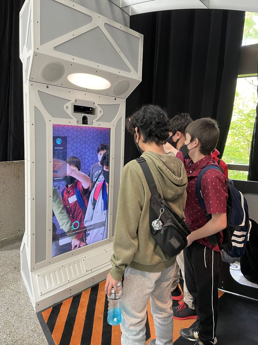 Ruby73682222's tweet image. Our very first field trip to the @OntarioScienceCentre after two years! So much learning in such a fun way! My students loved it @IonviewPS @LC3_TDSB @TDSB_STEMEquity