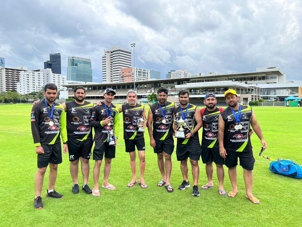 DSBcricket's tweet photo. The Champions Of RBSC International Sixes in A1 Greens From Pakistan ππ΅π°
Alhumdulillah π
#a1Greens #a1salon #bangkoksupersixes #rbsc #thailand #cricket #MetaSports
#metamorphd https://t.co/0V4Gvvydvy