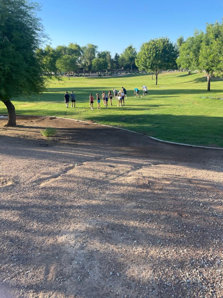 HigleyXCTF's tweet image. We decided to keep our entire distance group together to help Josie get ready for GSW in a couple weeks.

15 this morning for a Saturday long run! Love to see it! #5AMCrew (but we ran at 6:30)