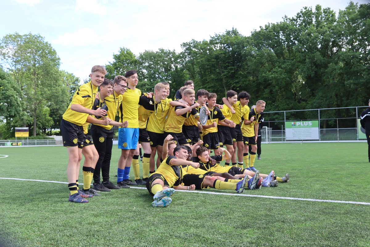 RodaJC_Academie tweet picture