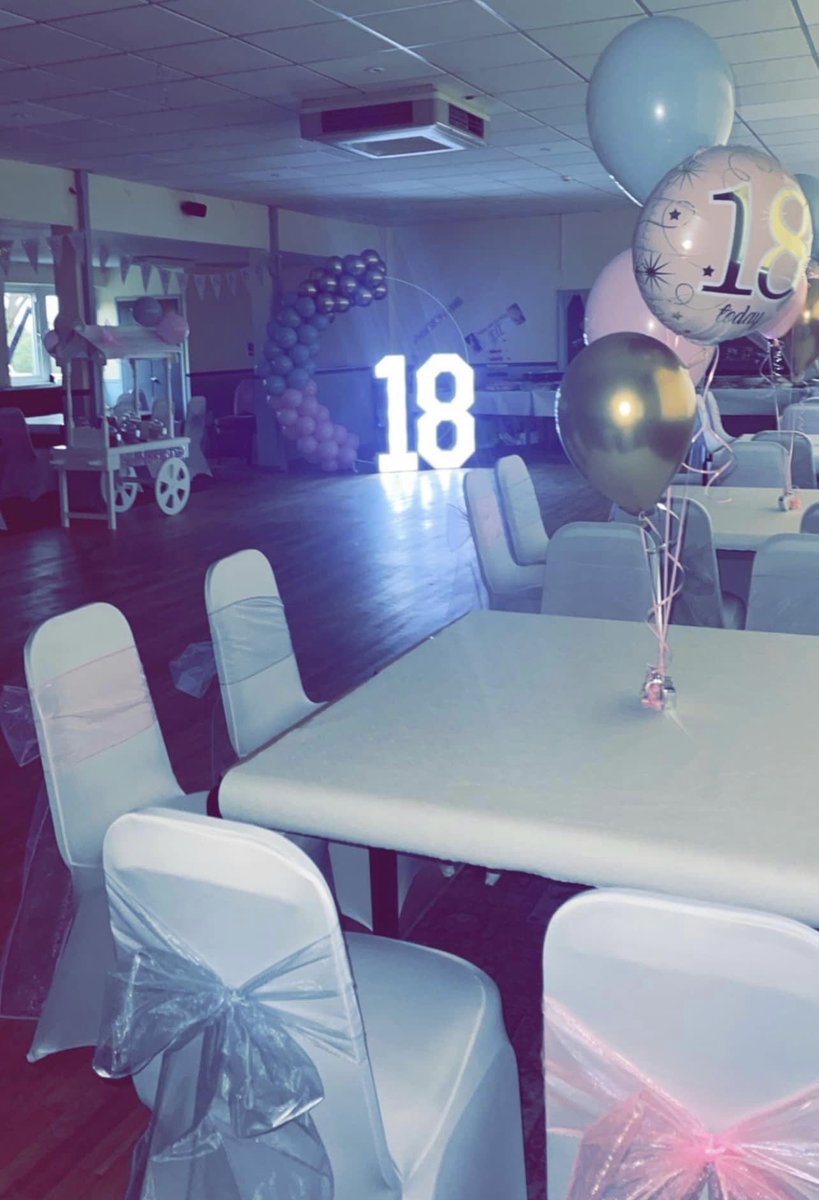 KnowScents's tweet photo. Do you have a party coming up? Birthday. Anniversary, christening, wedding, graduation, prom, whatever the event we can help 🥳
Table clusters 
Balloon hoop 
Balloon arch / Garland
Number stacks/displays 
Chair covers / sashes 
Table coverings
#b31 #b31balloons #SmallBusiness https://t.co/s9EboPno5o