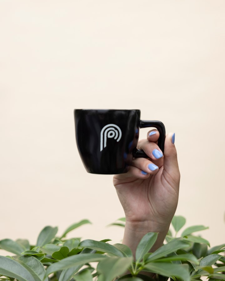 Pullposition's tweet image. Het is International Tea Day... maar een bakkie koffie gaat er bij ons veel beter in! ☕️ Benieuwd wat wij doen en wat wij voor jou kunnen betekenen? Kom eens langs! Bel (0)174 640 400 of mail info@pullposition.nl ons en wie weet zitten we binnenkort met elkaar aan een bakkie!