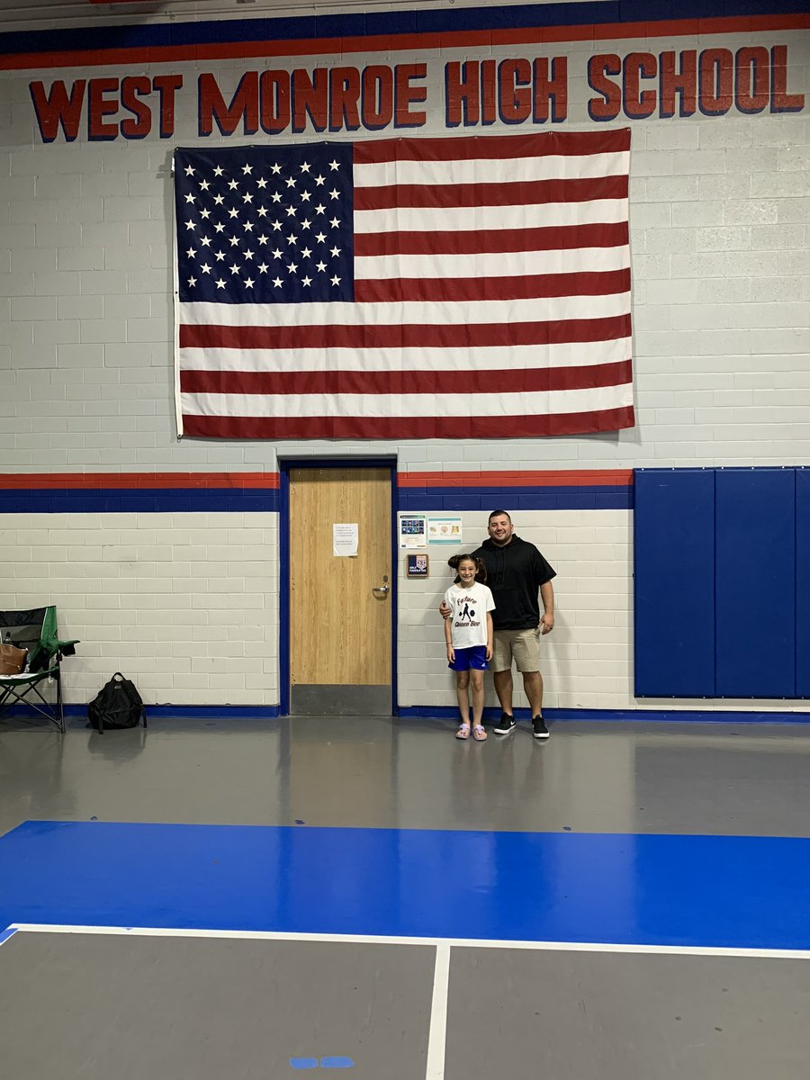 CoachJoe_Ryan's tweet photo. First “road trip” for Analise and her powerlifting career! @AJ_nJPsMommy @coachmany
#AnaBeast #girlswhopowerlift https://t.co/fs9MGG7qVX
