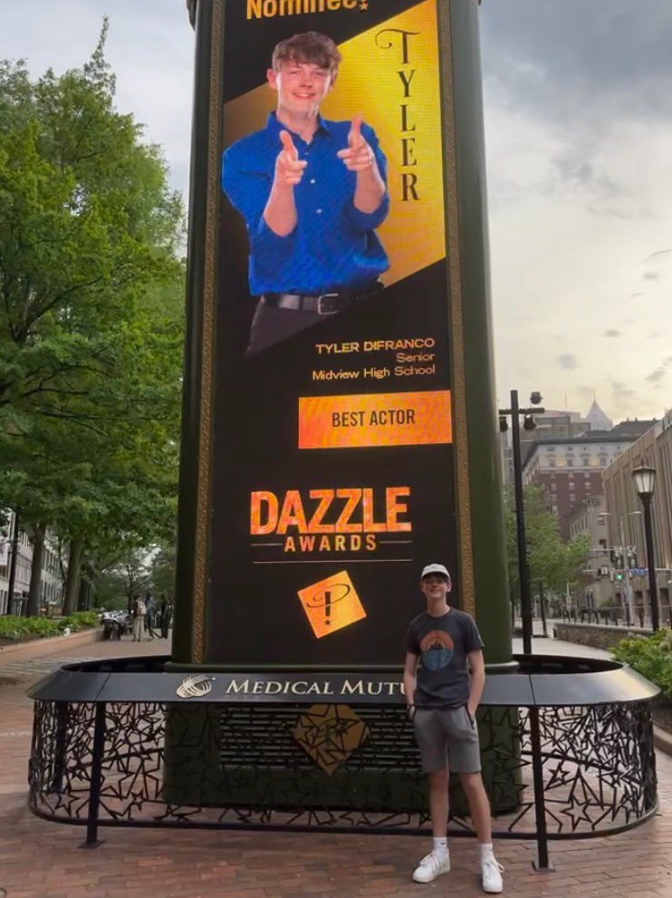 IT’S FINALLY HERE‼️ We have waited 3 yrs for a live <a href="/dazzleawardsCLE/">Dazzle Awards</a> ceremony! We cannot wait to cheer on Delaney, Charlie, &amp; Tyler as they perform in the opening &amp; closing numbers &amp; represent <a href="/MidviewHS/">Midview High School</a>! A special break a leg to Tyler, we are rooting for your Best Actor win! 💙