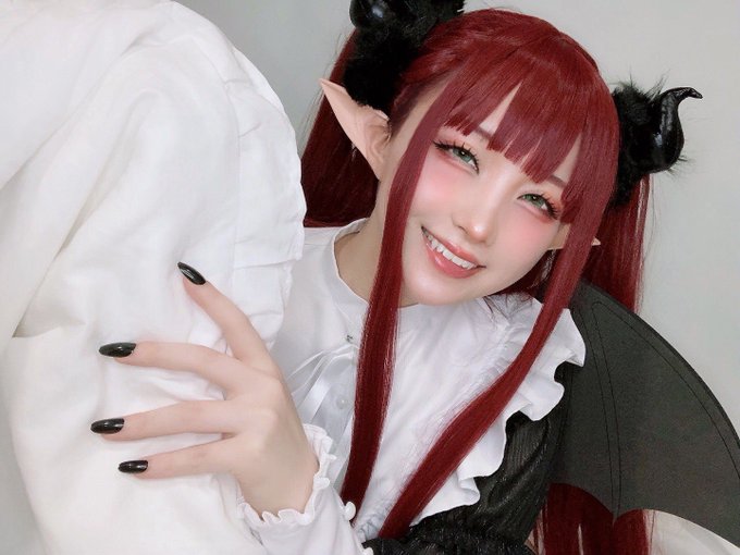 コスプレイヤーねこまるのTwitter画像48