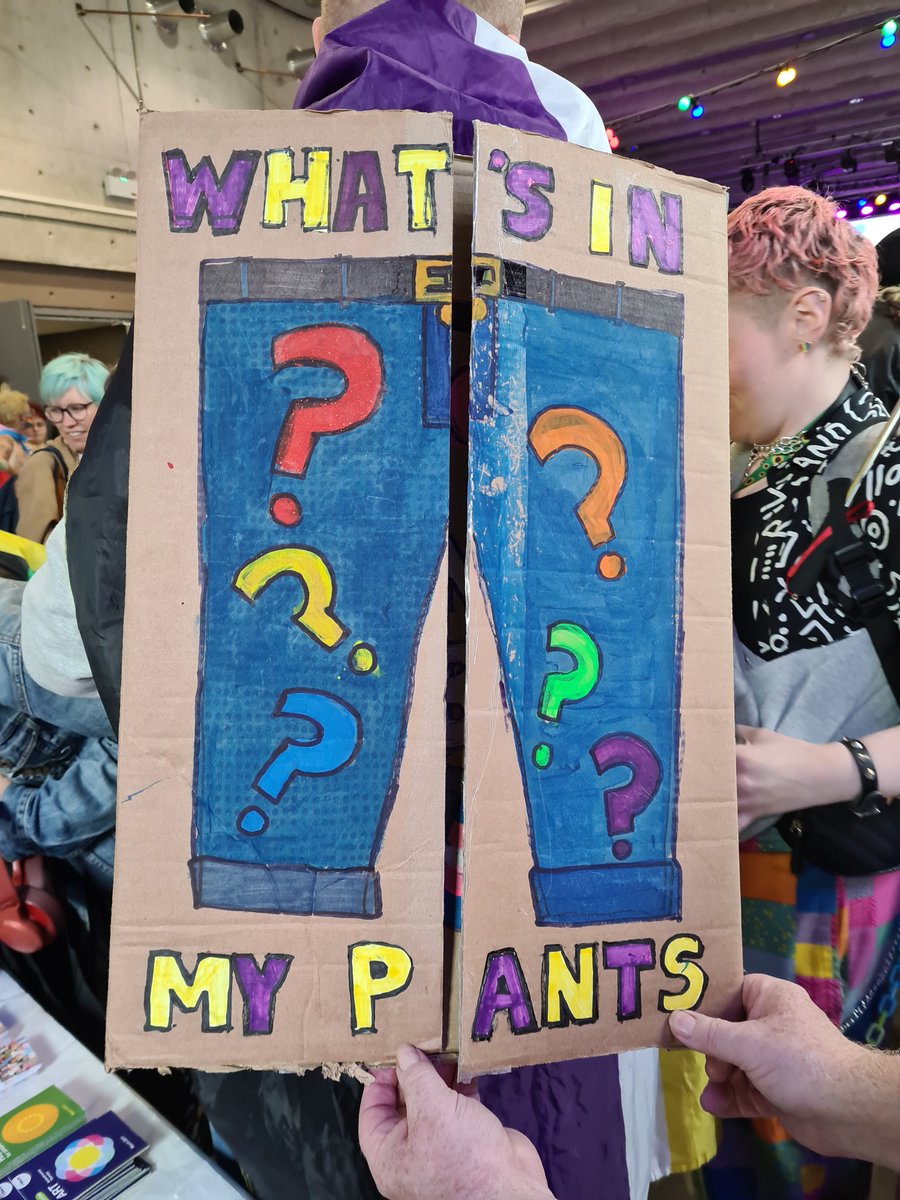 evilniamh's tweet photo. Shout out to thus legend! #transprideScotland https://t.co/nTTp5XNLzi