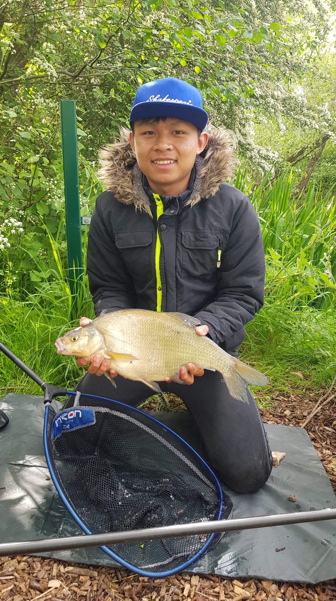 DaveMuntAT's tweet photo. 2 of Three Bream Touch Monkhouse Caught today   At Get Fishing @ Charlton’s Pond.   #GetFishing ⁦@AnglingTrust⁩ https://t.co/T1DrECkTiZ