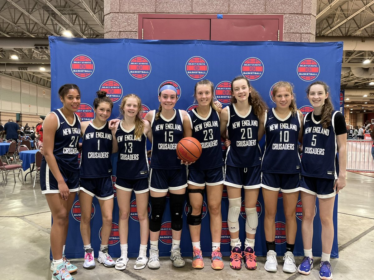 New England Crusader 17 Juniors pick up two wins this morning. 3-0 so far, and the kids keep working…. Nice work ladies!  #letsgo #saderfam