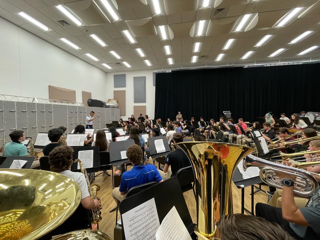 CBSouthBands's tweet photo. A great morning of clinics at Langley Air Force Base! Thank you to Capt. David Regner for spending his Saturday morning with us! @CBSouthHS @CBSDSchools @CBSDMusic https://t.co/TAtINVrCYn