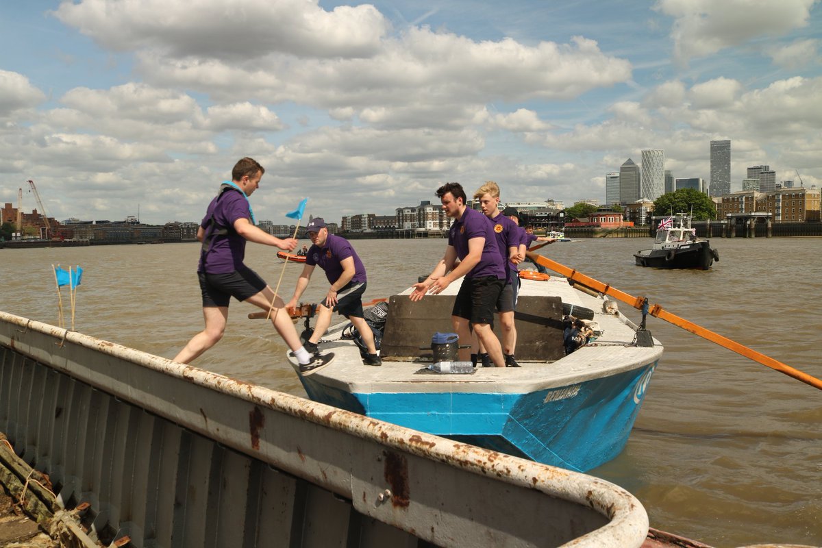 Thames Barge Driving tweet media