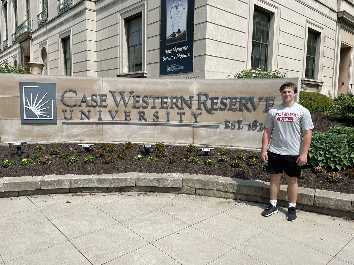 Had a great visit at Case Western. Thank you to all of the coaches for having me. <a href="/DebeljakGreg/">Greg Debeljak</a> <a href="/AB_balogh/">Alex Balogh</a> <a href="/CWRUFootball/">CWRU Football</a> <a href="/BenetRedwingFB/">Benet Academy Football</a>