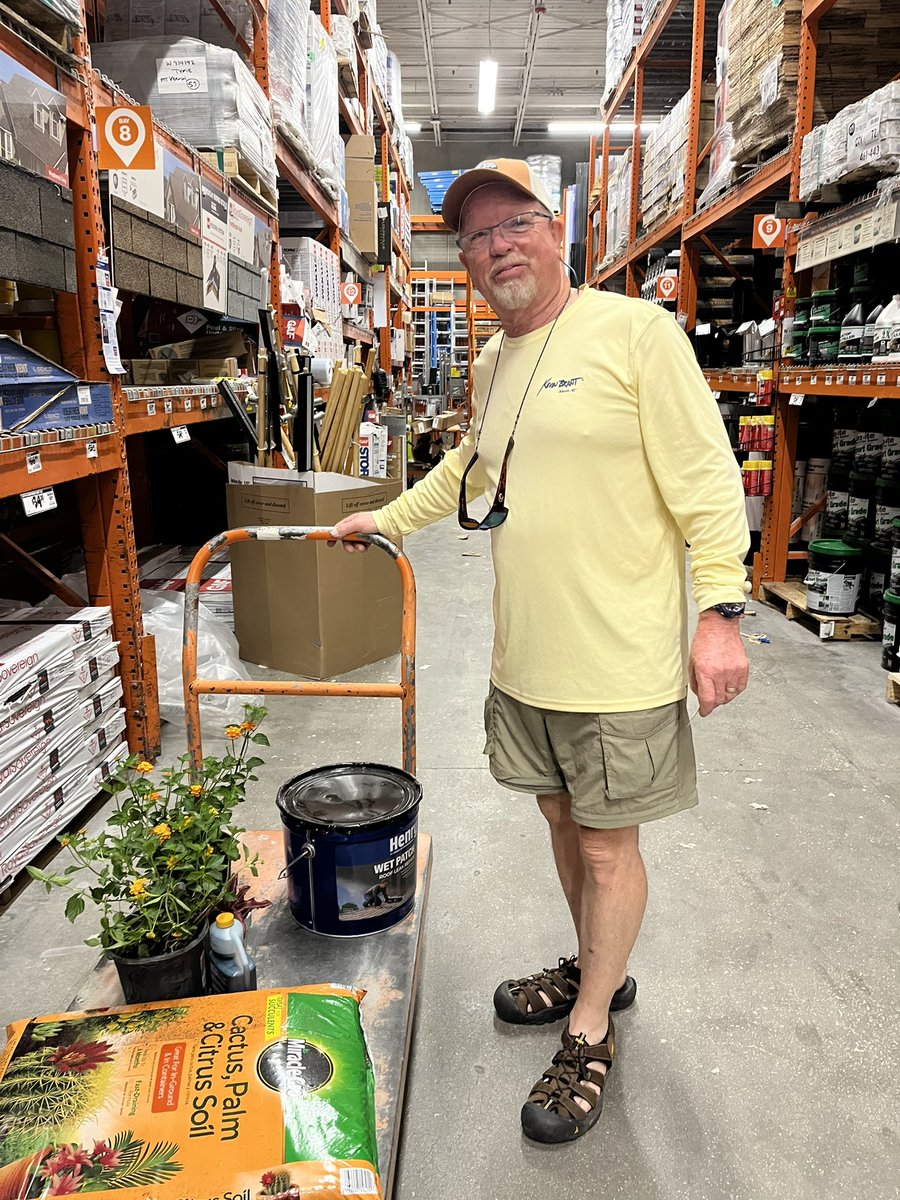 HenryCo_Franjul's tweet photo. Stop by 279 Florida Ave Home Depot. Come on in and see LIVE demos on how Henry and Home Depot can help with your roofing needs. Don’t forget to ask for your free Henry commercial roof walk. @AriannaJacks @BrettTHD @louiszager3 https://t.co/l1W692HjdA