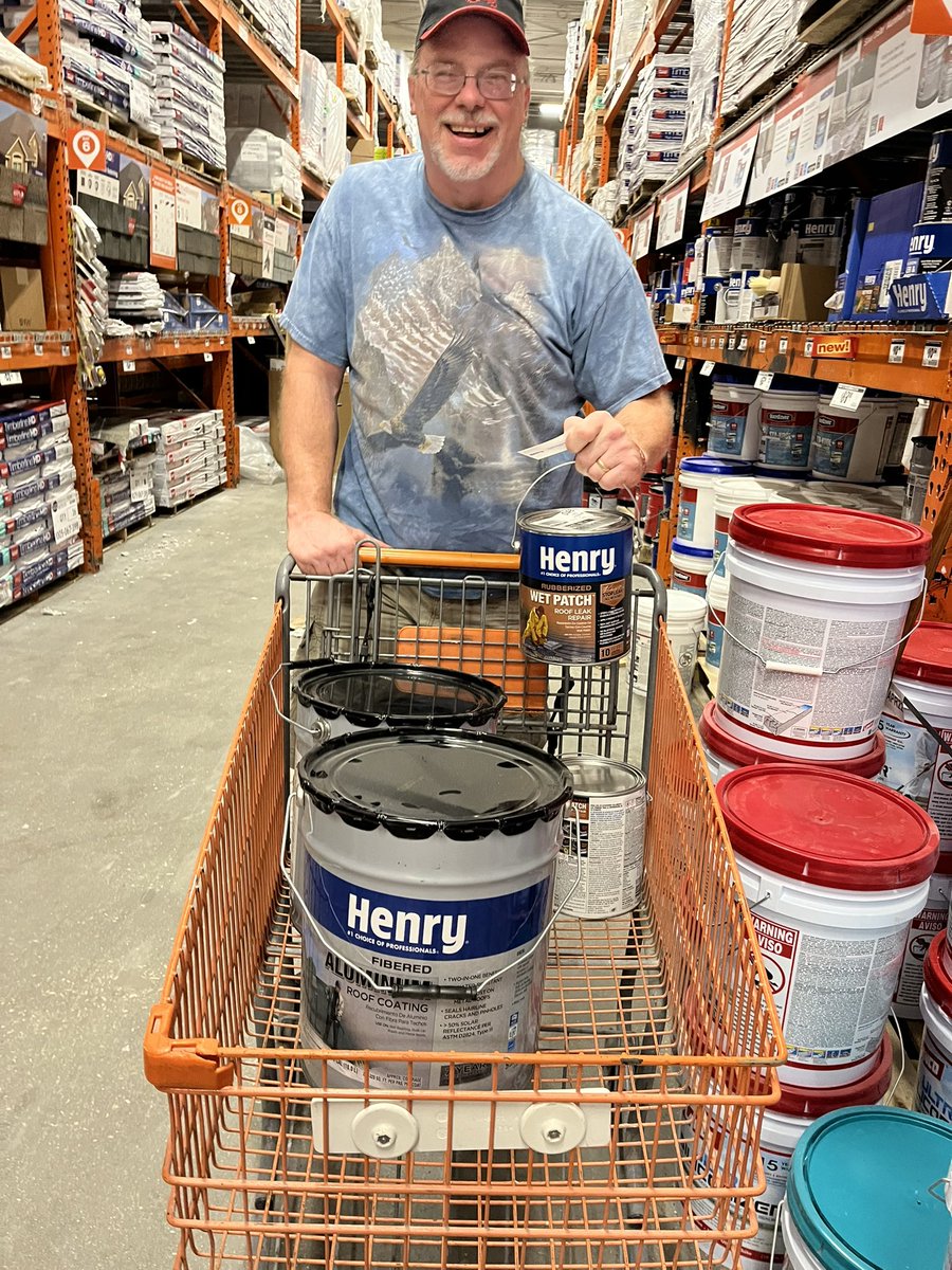 HenryCo_Franjul's tweet photo. Stop by 279 Florida Ave Home Depot. Come on in and see LIVE demos on how Henry and Home Depot can help with your roofing needs. Don’t forget to ask for your free Henry commercial roof walk. @AriannaJacks @BrettTHD @louiszager3 https://t.co/l1W692HjdA