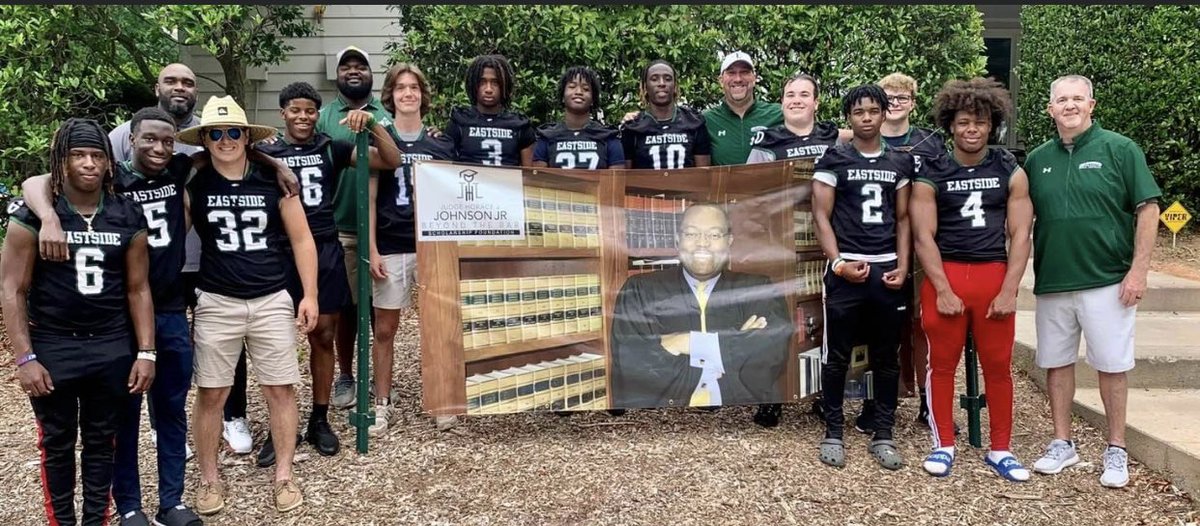 EastsideFB's tweet photo. Eagles on site at Ashton Hills Golf Course for the Horace J. Johnson “Raise the Bar Scholarship Foundation” drive, chip, and putt competition. #WeBleedGreen @EHS_Eagles @NewtonCoSchools @CovNewsSports @Samantha_Fuhrey @CoachCawthon @CoachEdgar1 https://t.co/BE9NuooJ3d