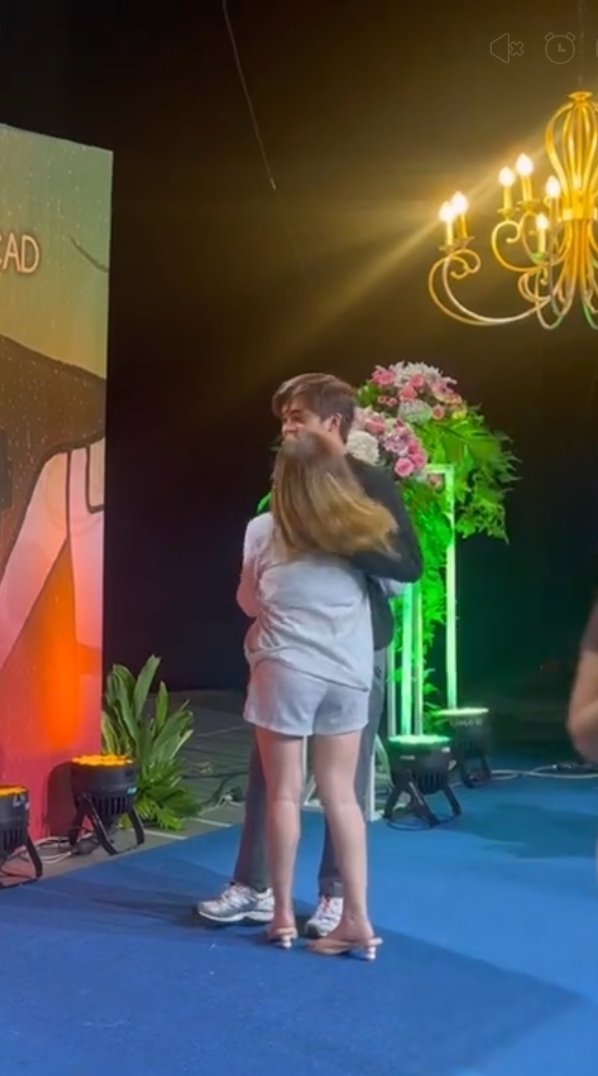 OneOkBabyMetal's tweet photo. Daming ayuda, thank you so much @sammyrcl_, can't wait for the part two

Watch her vlog here:
https://t.co/MInTkk1Tzj

RUNTOME ON IWANTTFC
@kdestrada_ @alexailacad
#KDLex #RunToMeEp1 https://t.co/BduYF4KpWa